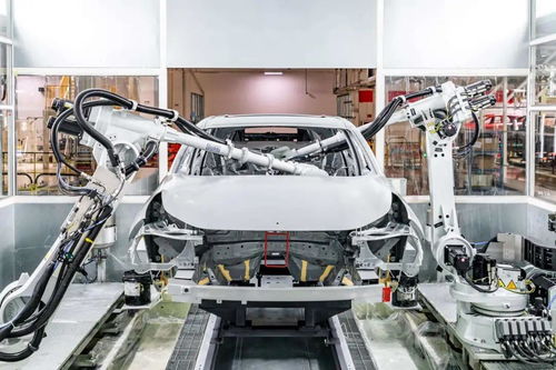 領(lǐng)克四年 從車(chē)輪到代碼，一名技術(shù)人的故土回歸